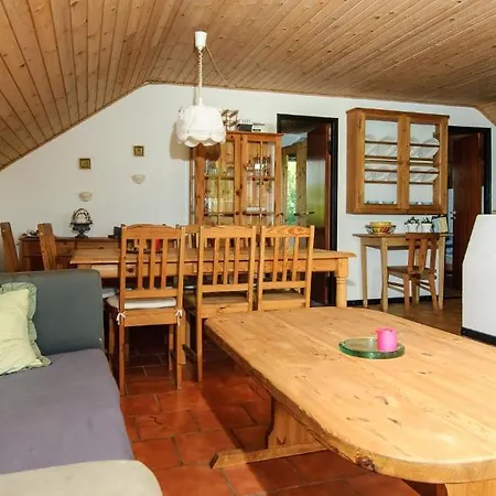 בית נופש Klover 54 Holiday House קרטמינדה